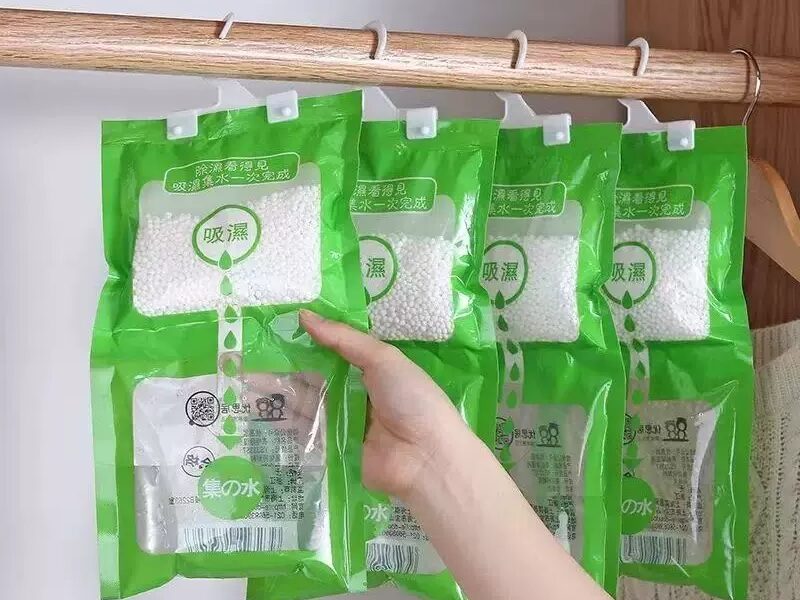 Hanging Moisture Absorber Bags for Wardrobe